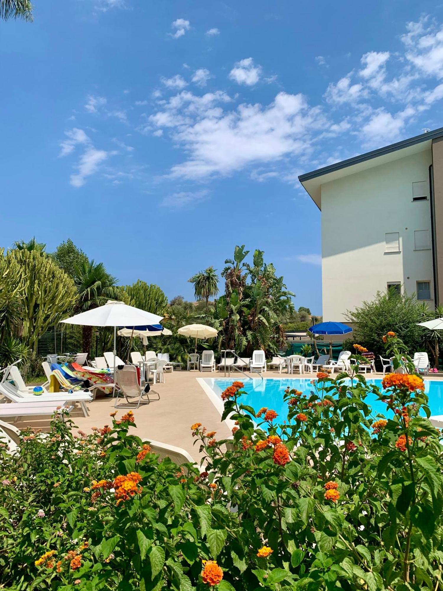 Griseo - Sicily Vista Apartment Calatabiano Ngoại thất bức ảnh